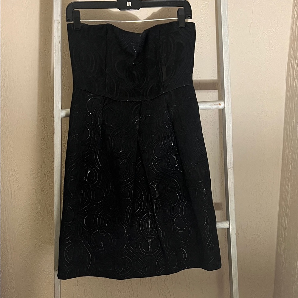 Chic Strapless Black Dress